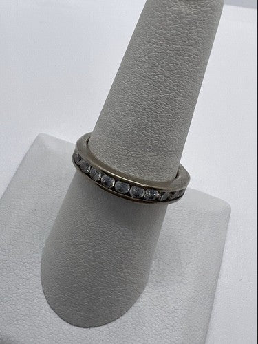 925 Sterling Silver CZ Ring Size 7