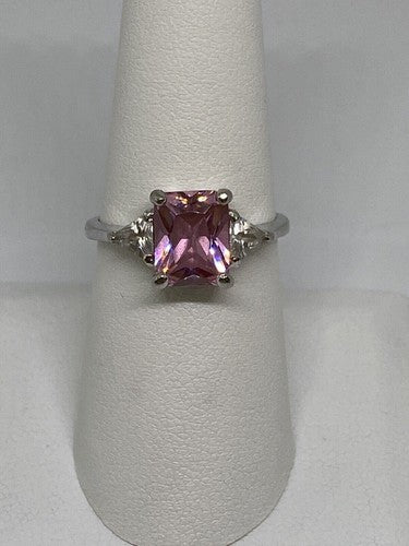 925 Sterling Silver CZ Ring Size 7.75