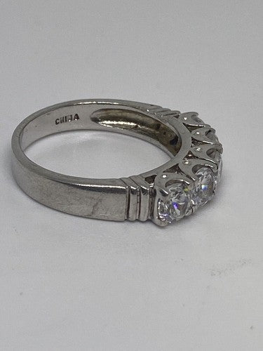 925 Sterling Silver CZ Ring Size 6