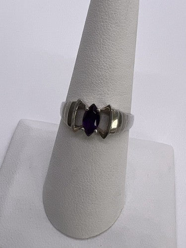 925 Sterling Silver Amethyst Ring Size 8