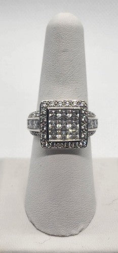 925 Sterling Silver CZ Ring Size 7.5