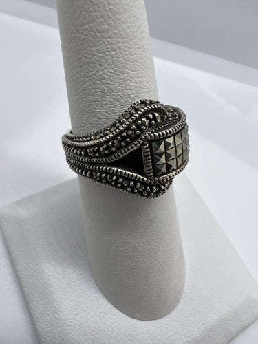 925 Sterling Silver Marcasite Ring Size 5.5