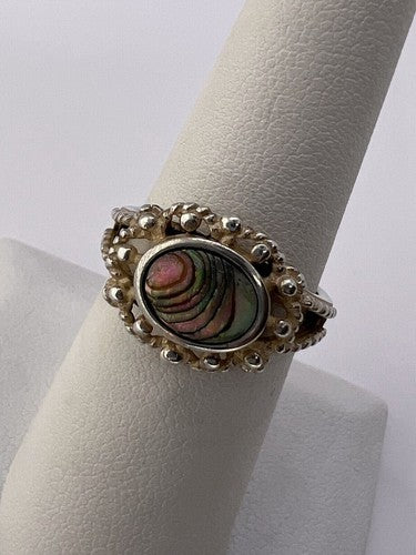 925 Sterling Silver Mother of Pearl Ring Size  6.5
