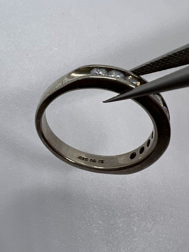 925 Sterling Silver CZ Ring Size 7