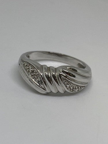 925 Sterling Silver Ring Size 6.5