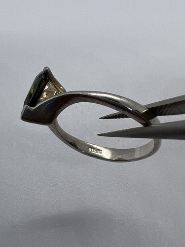 925 Sterling Silver CZ Ring Size 6.5