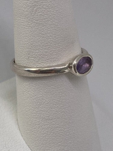 925 Sterling Silver Amethyst Ring Size 8