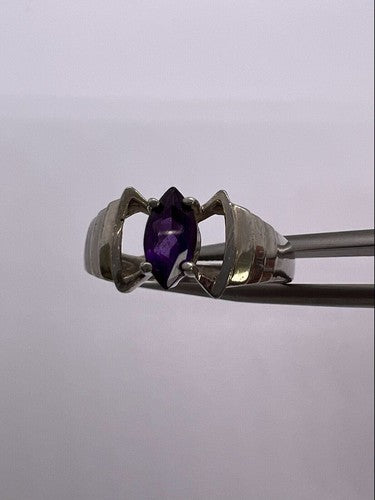 925 Sterling Silver Amethyst Ring Size 8