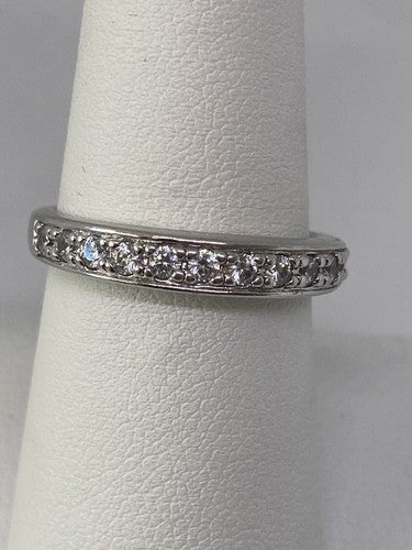 925 Sterling Silver CZ Ring Size 7.75