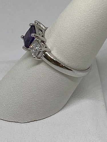 925 Sterling Silver CZ Ring Size 8
