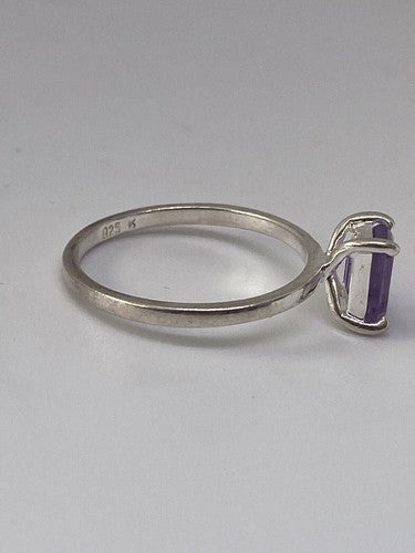 925 Sterling Silver Ring With Amethyst Size 6.75