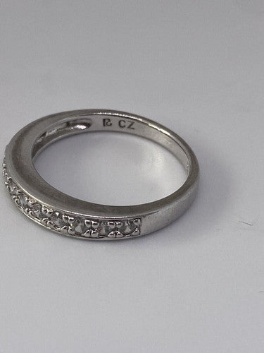 925 Sterling Silver CZ Ring Size 7.75