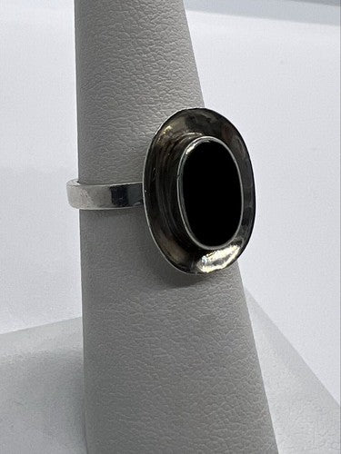 925 Sterling Silver & Onyx Soma Ring Size 5