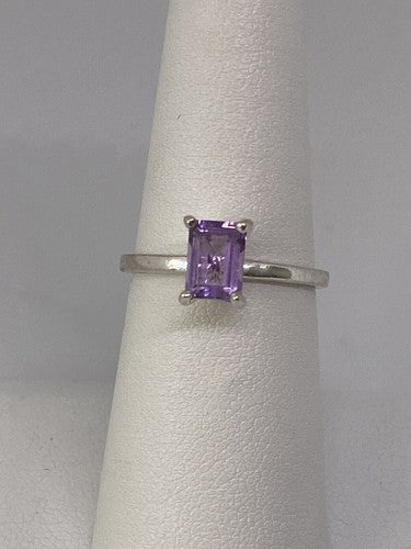 925 Sterling Silver Ring With Amethyst Size 6.75