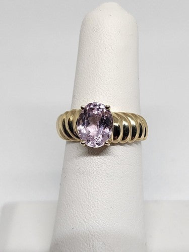 10K Yellow Gold & Morganite Ring Size 5