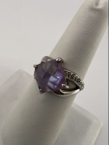 925 Sterling Silver Purple CZ Ring Size 6.5