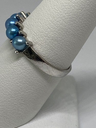 925 Sterling Silver With Simulated Teal Colored Pearls Ring Size-7