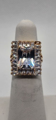 925 Sterling Silver CZ Ring Size 4.5