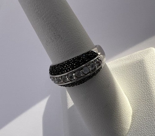 925 Sterling Silver Black & White Spinel Ring Size 6