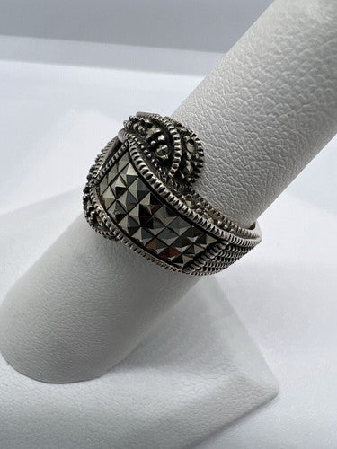 925 Sterling Silver Marcasite Ring Size 5.5