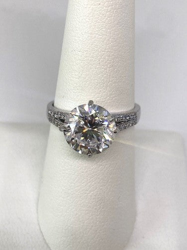 925 Sterling Silver CZ Ring Size 7.75