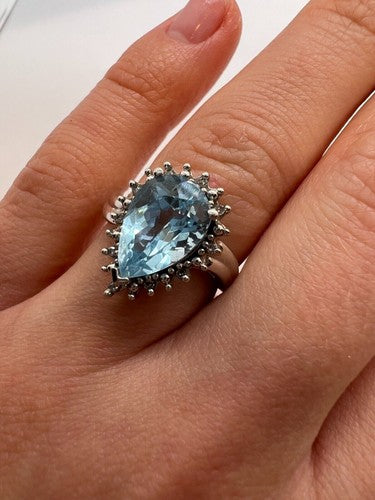 14K White Gold Topaz & Diamonds Ring Size 6