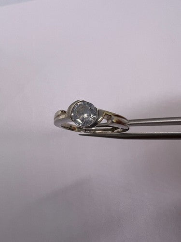 925 Sterling Silver CZ Ring Size 8.5