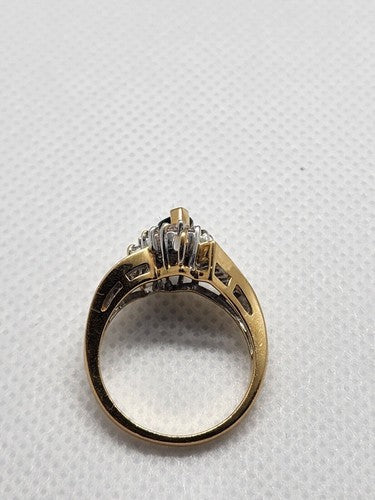 14K Yellow Gold Sapphire & Diamonds Ring Size 5.5