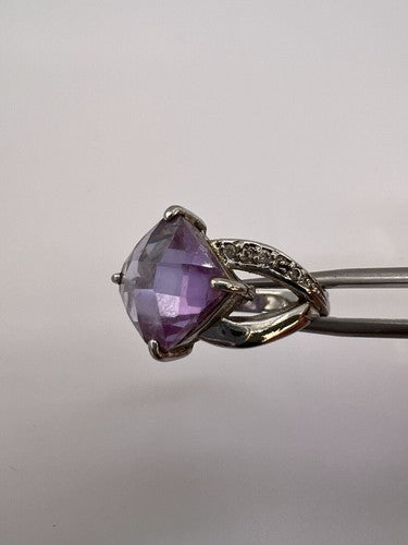 925 Sterling Silver Purple CZ Ring Size 6.5