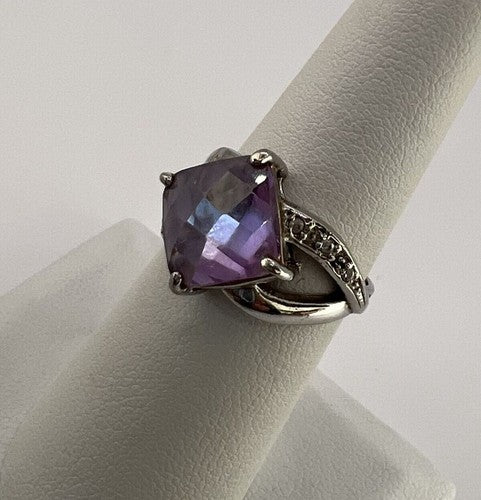 925 Sterling Silver Purple CZ Ring Size 6.5