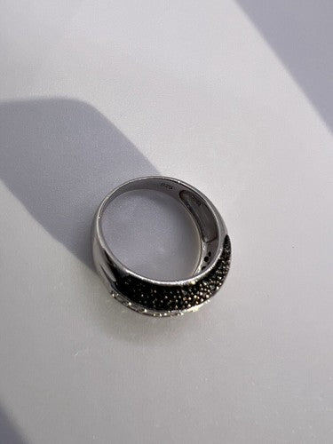 925 Sterling Silver Black & White Spinel Ring Size 6