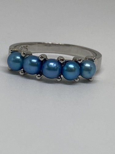 925 Sterling Silver With Simulated Teal Colored Pearls Ring Size-7