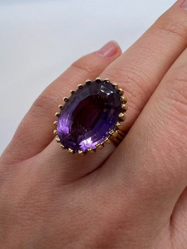 14K Yellow Gold & Amethyst Ring Size 5.5