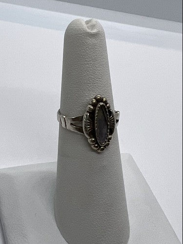 Vintage 925 Sterling Silver Mother Of Pearl Ring Size 5.5