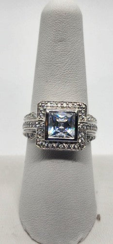 925 Sterling Silver CZ Ring Size 8