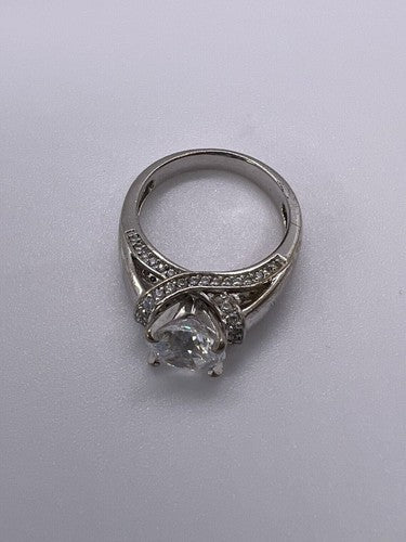 925 Sterling Silver CZ Ring Size 5.5