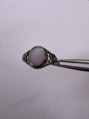 925 Sterling Silver Mother of Pearl Ring Size 7