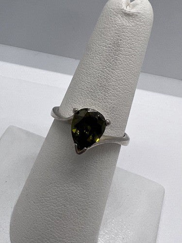 925 Sterling Silver CZ Ring Size 6.5