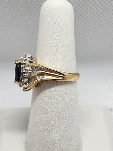 14K Yellow Gold Sapphire & Diamonds Ring Size 5.5