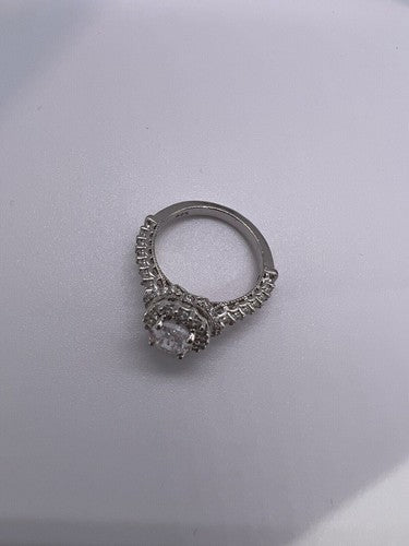 925 Sterling Silver CZ Ring Size 5.5
