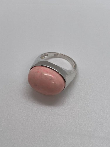 925 Sterling Silver & Pink Agate Ring Size 7.5