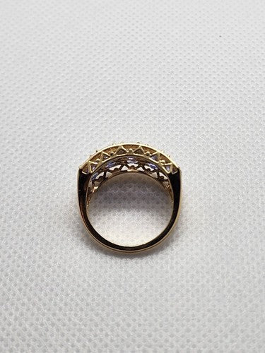 14K Yellow Gold & Tanzanite Ring Size 5.5