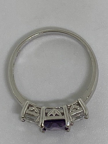 925 Sterling Silver CZ Ring Size 8