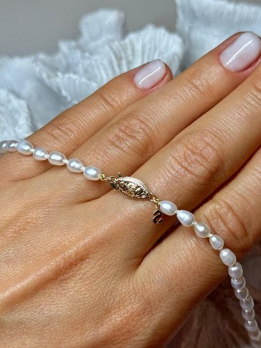 14K YELLOW GOLD CLASP FRESH WATER PEARL NECKLACE 16"