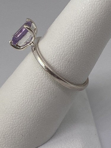 925 Sterling Silver Ring With Amethyst Size 6.75