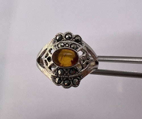 925 Sterling Silver Amber & Marcasite Ring Size 7