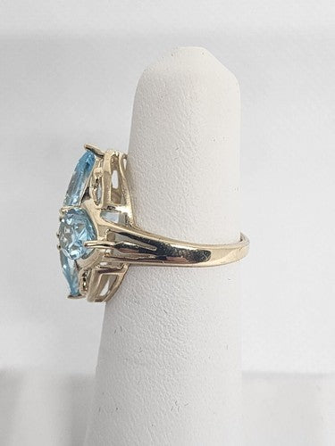 10K Yellow Gold & Topaz Ring Size 4
