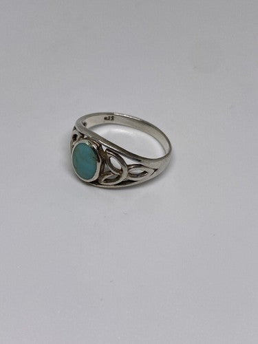 925 Sterling Silver Ring With Turquoise Size 7.75