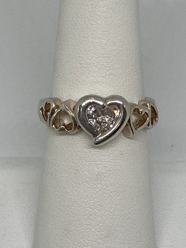 925 Sterling Silver CZ Ring Size 6.75
