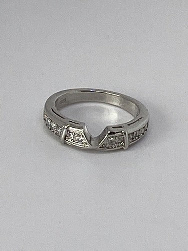 925 Sterling Silver CZ Ring Size 5.5